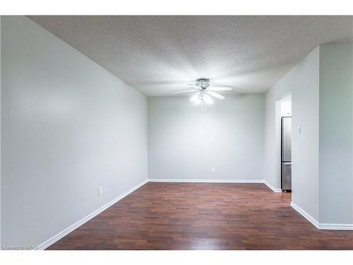 317-725 Deveron Crescent, London, ON - Indoor Photo Showing Other Room