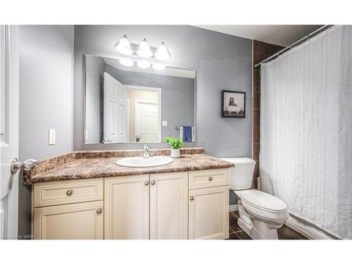 9 Sorrento Street, Kitchener, ON - Indoor Photo Showing Bathroom