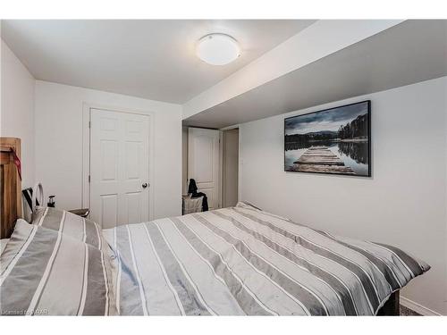 45 Sandpiper Drive, Guelph, ON - Indoor Photo Showing Bedroom