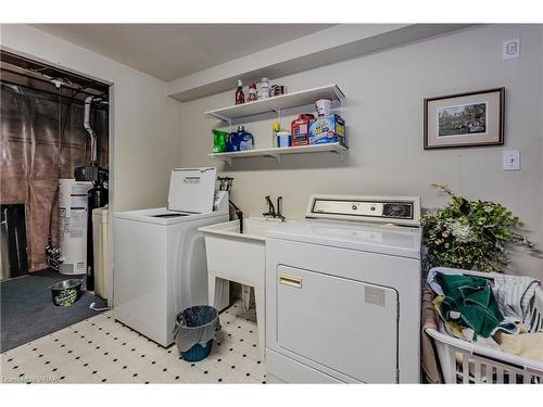 45 Sandpiper Drive, Guelph, ON - Indoor Photo Showing Laundry Room