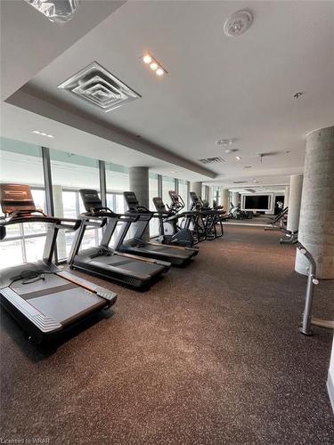 507-15 Wellington Street, Kitchener, ON - Indoor Photo Showing Gym Room