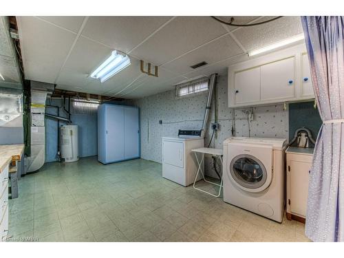 34 Belwood Crescent, Kitchener, ON - Indoor Photo Showing Laundry Room