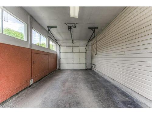 34 Belwood Crescent, Kitchener, ON - Indoor Photo Showing Garage