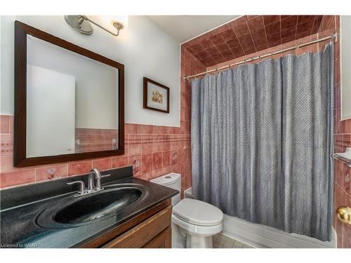 200 Glenforest Road, Cambridge, ON - Indoor Photo Showing Bathroom