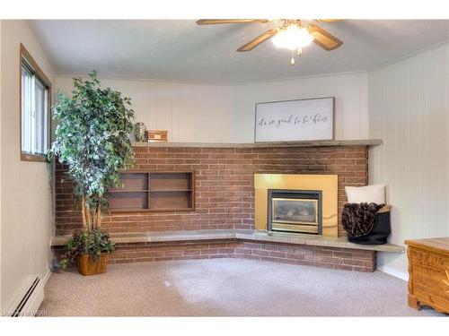 147 Weston Place, Waterloo, ON - Indoor With Fireplace