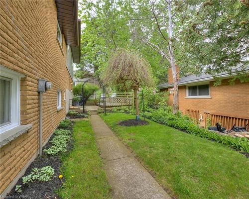 147 Weston Place, Waterloo, ON - Outdoor With Exterior
