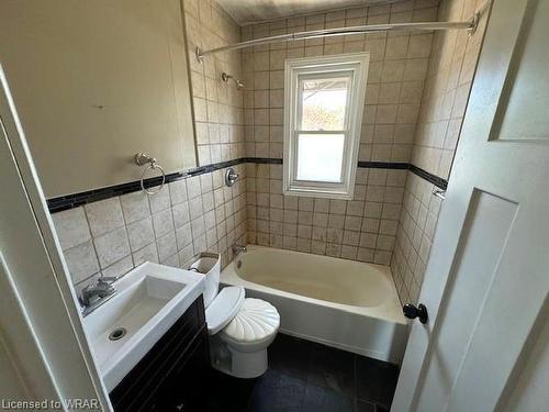 69 David Avenue, Hamilton, ON - Indoor Photo Showing Bathroom
