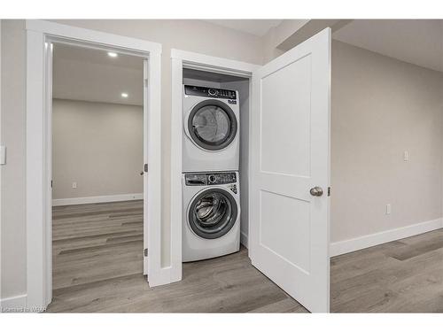 2-152 Weber Street E, Kitchener, ON - Indoor Photo Showing Laundry Room