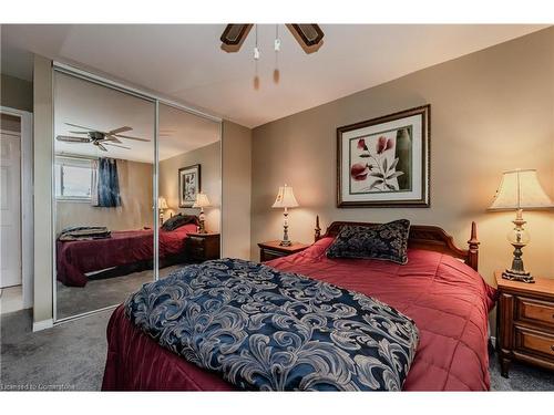 403-58 Bridgeport Road, Waterloo, ON - Indoor Photo Showing Bedroom