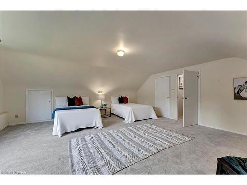 202 Forsyth Drive, Waterloo, ON - Indoor Photo Showing Bedroom