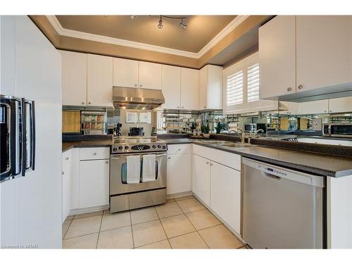 101 Elaine Drive, Orangeville, ON - Indoor Photo Showing Kitchen With Double Sink