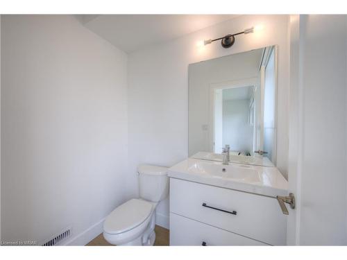 3545 Emilycarr Lane, London, ON - Indoor Photo Showing Bathroom