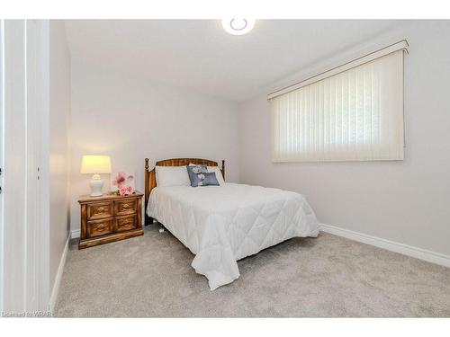 23 Juliana Crescent, Cambridge, ON - Indoor Photo Showing Bedroom