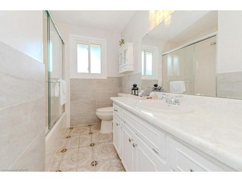 23 Juliana Crescent, Cambridge, ON - Indoor Photo Showing Bathroom