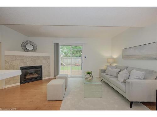 315 Karen Place, Waterloo, ON - Indoor Photo Showing Living Room With Fireplace