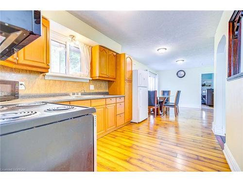 A-801 Patterson Place, Cambridge, ON - Indoor Photo Showing Kitchen