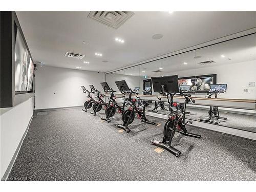 211-5 Wellington Street S, Kitchener, ON - Indoor Photo Showing Gym Room