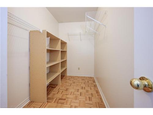 18 Windermere Court, Kitchener, ON - Indoor With Storage