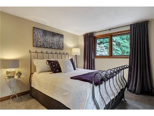 180 Broadview Avenue, Kitchener, ON - Indoor Photo Showing Bedroom