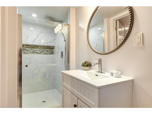 4079 Princess Street, Millbank, ON - Indoor Photo Showing Bathroom