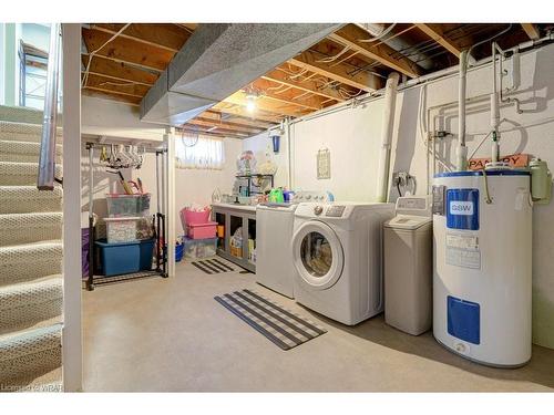 4079 Princess Street, Millbank, ON - Indoor Photo Showing Laundry Room