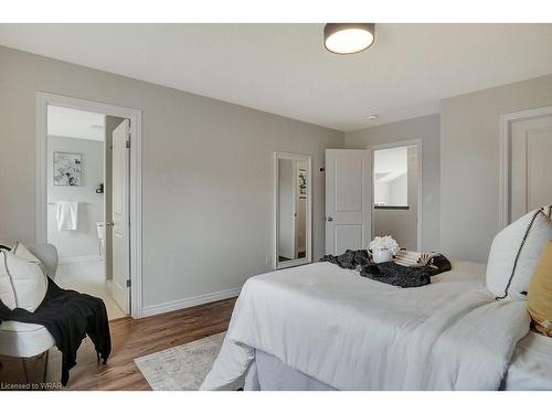 192 Applewood Street, Plattsville, ON - Indoor Photo Showing Bedroom