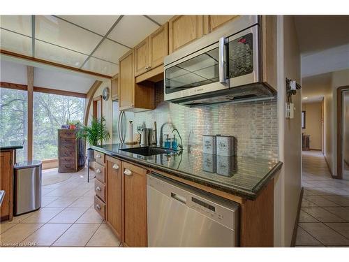 15 Woolwich Street, Kitchener, ON - Indoor Photo Showing Kitchen