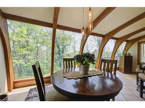 15 Woolwich Street, Kitchener, ON - Indoor Photo Showing Dining Room