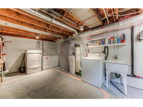 475 Stirling Avenue S, Kitchener, ON - Indoor Photo Showing Laundry Room