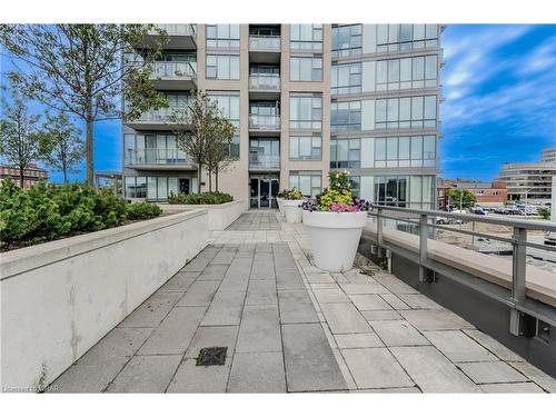 1404-85 Duke Street W, Kitchener, ON - Outdoor With Balcony With Facade