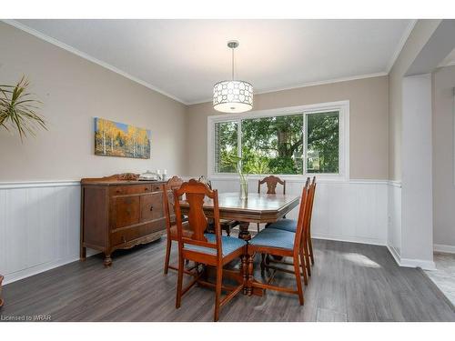 32-30 Green Valley Drive, Kitchener, ON - Indoor Photo Showing Dining Room