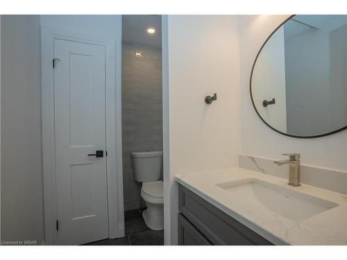 229 Westview Court, Kitchener, ON - Indoor Photo Showing Bathroom