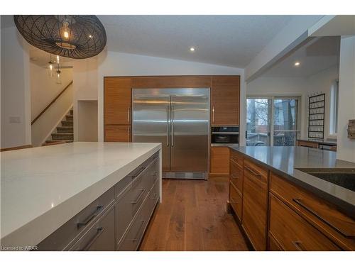229 Westview Court, Kitchener, ON - Indoor Photo Showing Kitchen With Stainless Steel Kitchen