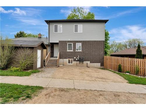 777 Stirling Avenue S, Kitchener, ON - Outdoor