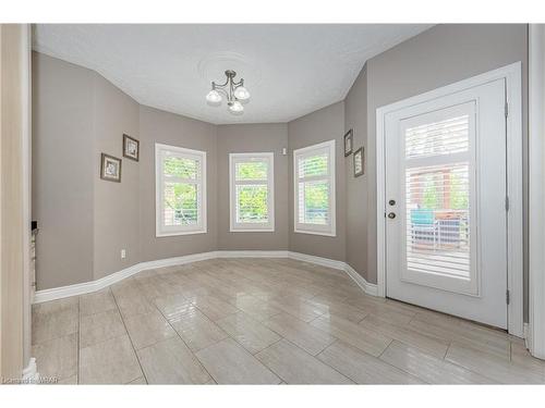 290 Woodridge Drive, Mannheim, ON - Indoor Photo Showing Living Room With Fireplace