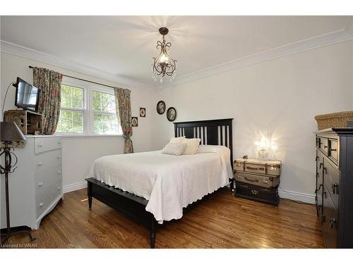 45 Linndale Road, Cambridge, ON - Indoor Photo Showing Bedroom