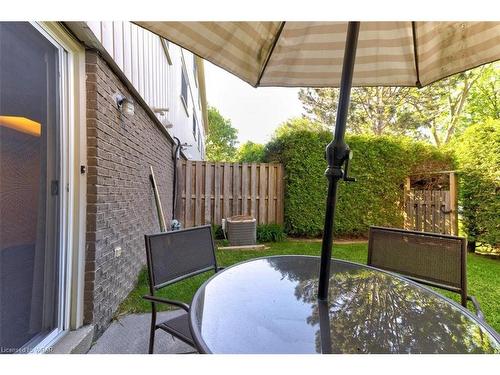 39-51 Paulander Drive, Kitchener, ON - Outdoor With Exterior