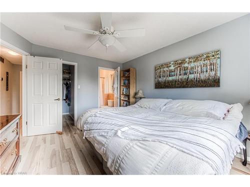 127 Sunrise Place, Kitchener, ON - Indoor Photo Showing Bedroom