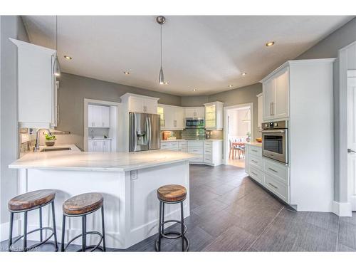 332 Woolwich Street, Kitchener, ON - Indoor Photo Showing Kitchen With Upgraded Kitchen