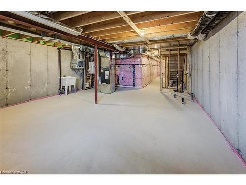 7374 Marvel Drive, Niagara Falls, ON - Indoor Photo Showing Basement