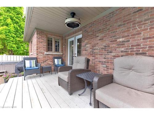 423 Deer Ridge Drive, Kitchener, ON - Outdoor With Deck Patio Veranda With Exterior