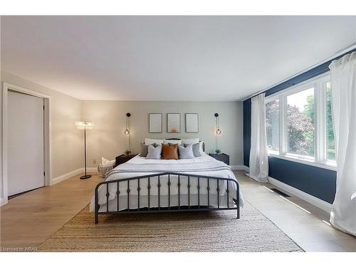 144 Candlewood Crescent, Waterloo, ON - Indoor Photo Showing Bedroom