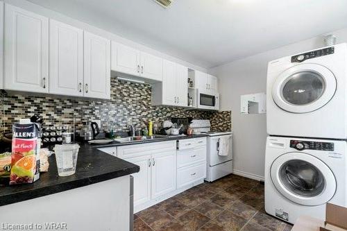 27 Marshall Street, Waterloo, ON - Indoor Photo Showing Laundry Room