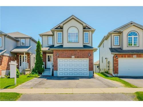 292 Lemon Grass Crescent, Kitchener, ON - Outdoor With Facade