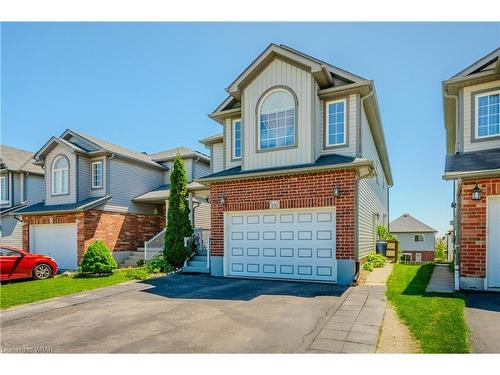 292 Lemon Grass Crescent, Kitchener, ON - Outdoor With Facade