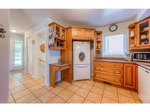 66 Delavan Drive, Cambridge, ON - Indoor Photo Showing Kitchen