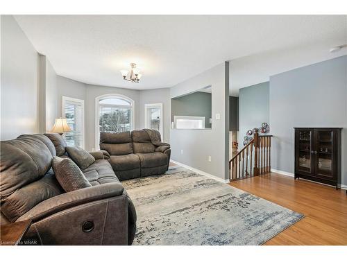 109 Dyer Drive, Wasaga Beach, ON - Indoor Photo Showing Living Room