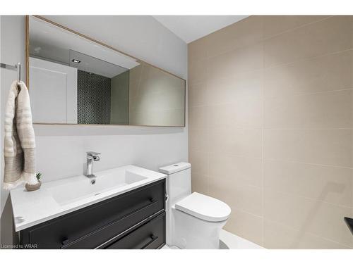 28 Anvil Street, Kitchener, ON - Indoor Photo Showing Bathroom