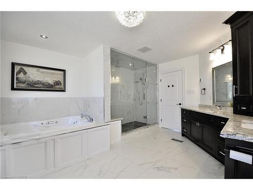 80 Starr Crescent, Cambridge, ON - Indoor Photo Showing Bathroom
