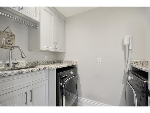 80 Starr Crescent, Cambridge, ON - Indoor Photo Showing Laundry Room